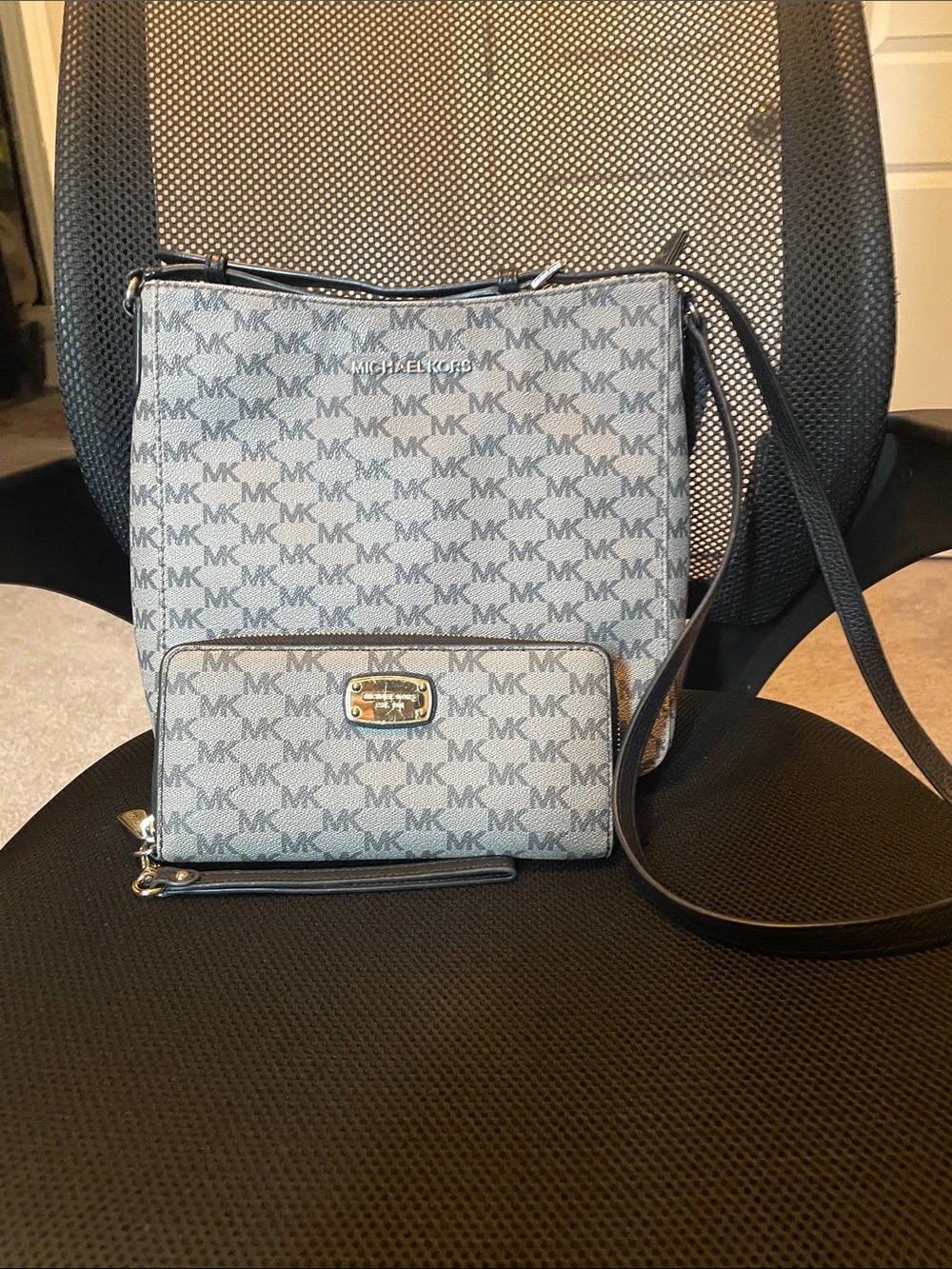 Michael Kors Gray MK Signature Crossbody with Matching Wallet
